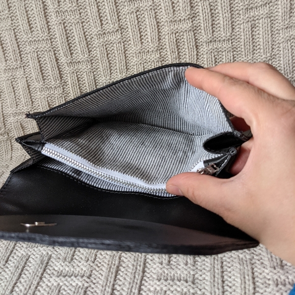 October Jaipur Vegan Leather Clutch - BNWT - Picture 13 of 15